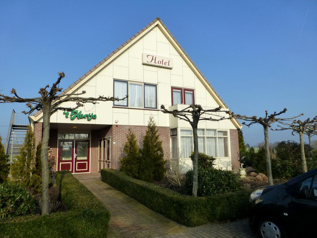 Hotel Restaurant Het Roode Hert ダルフセン エクステリア 写真