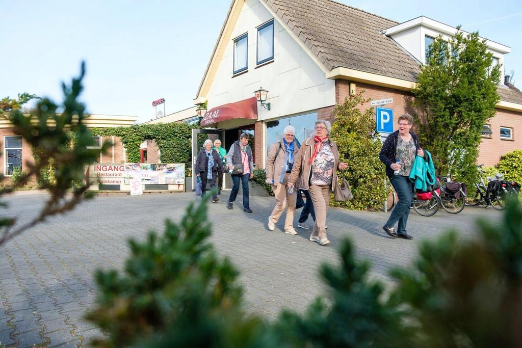 Hotel Restaurant Het Roode Hert ダルフセン エクステリア 写真